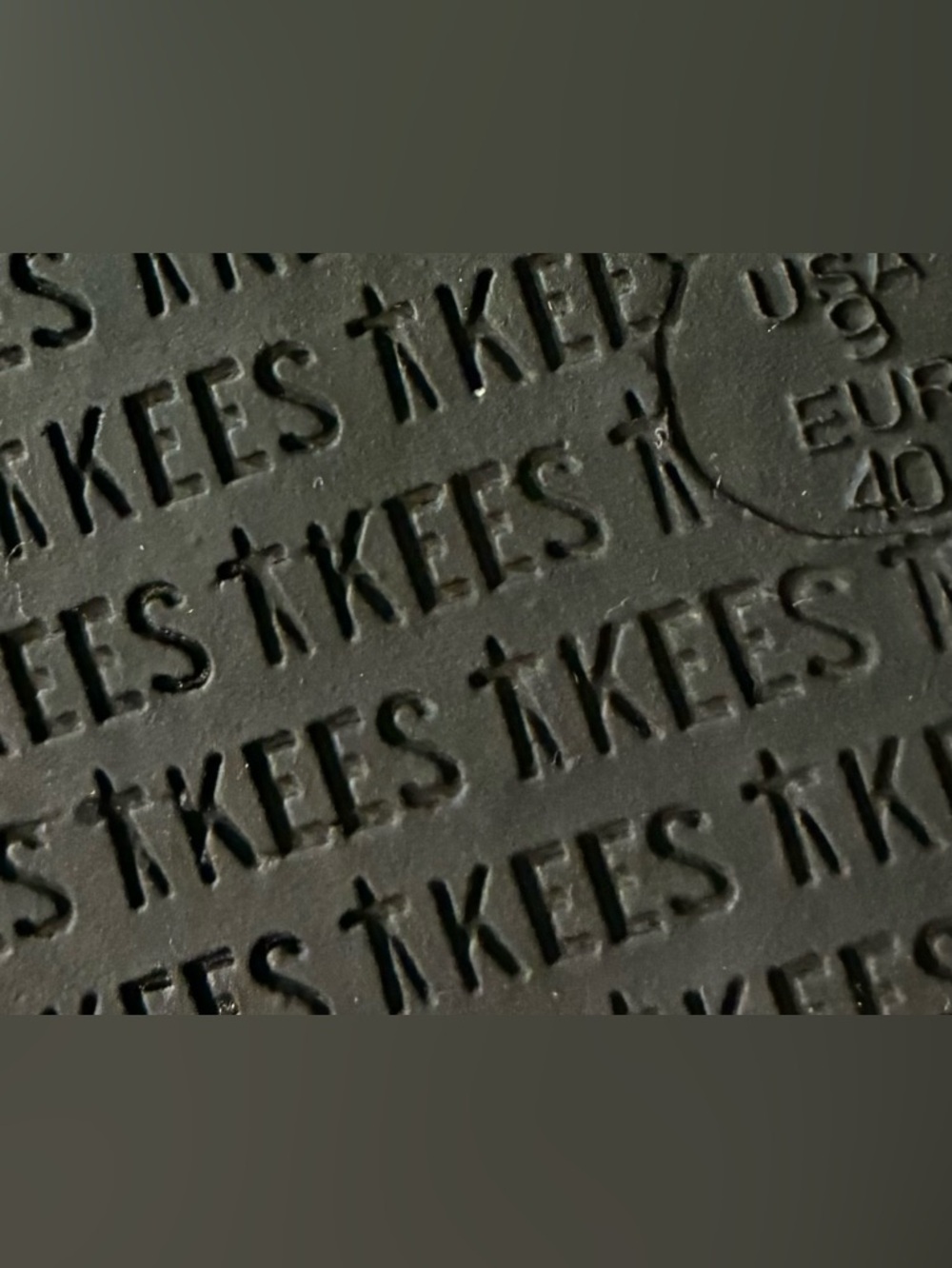 Tkees Boyfriend Flip Flop Black SZ. 9 - Picture 11 of 13